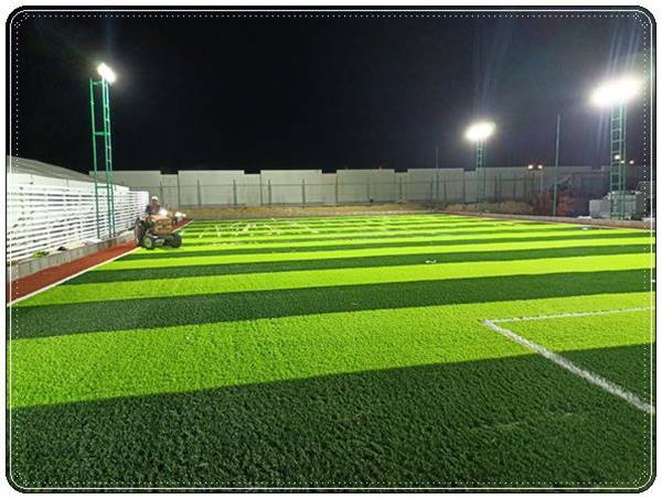 تجهيز ملاعب ترتان خماسي